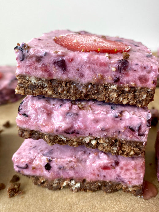 Mixed Berry Frozen Yogurt Bars